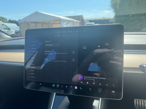 Tesla Model 3 (Dual Motor) Performance Saloon 4dr Electric Auto 4WDE (Performance Upgrade 21