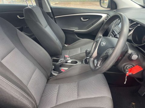 Hyundai i30 1.4 i30 Classic 5dr 35