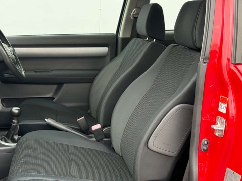 Suzuki Swift 1.3 Swift GL 3dr 14