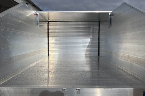 Isuzu Grafter N35.150 Toolbox Arbor Tipper Truck - Barn Doors / Lift Up Roof 14