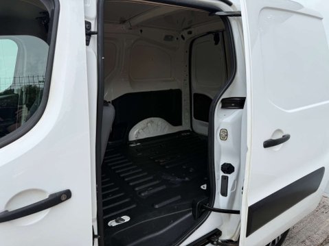 Citroen Berlingo 1.6 Berlingo 850 Enterprise HDi 9
