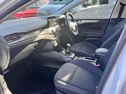 Ford Focus 1.0T EcoBoost Titanium Euro 6 (s/s) 5dr 31