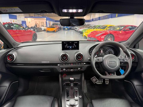 Audi RS3 2.5 TFSI Sportback 5dr Petrol S Tronic quattro Euro 6 (s/s) (Nav) (367 ps) 2