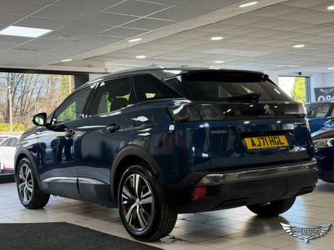 Peugeot 3008 1.6 13.2kWh Allure Premium e-EAT Euro 6 (s/s) 5dr 42