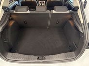 Ford Focus 1.0T EcoBoost Zetec Navigator Euro 5 (s/s) 5dr 29