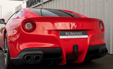 Ferrari F12 Berlinetta 23