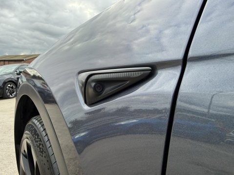 Tesla Model Y SUV 5dr Electric Auto RWD (346 ps) 47