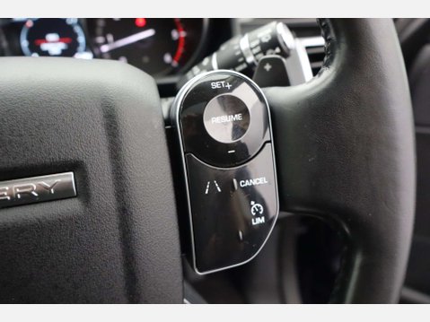Land Rover Discovery 3.0 Discovery Anniversary Edition SDV6 Auto 4WD 5dr 48