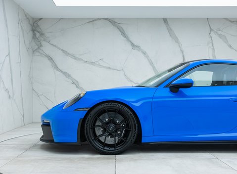 Porsche 911 GT3 (992) 33