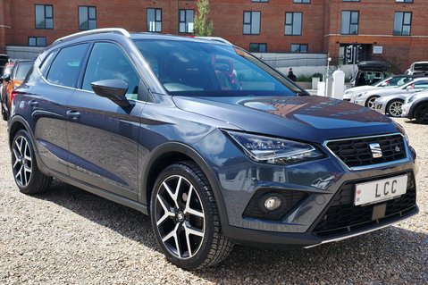 SEAT Arona TSI FR SPORT DSG AUTOMATIC! SMARTPHONE LINK! HEATED SEATS! SERVICE HISTORY! 3