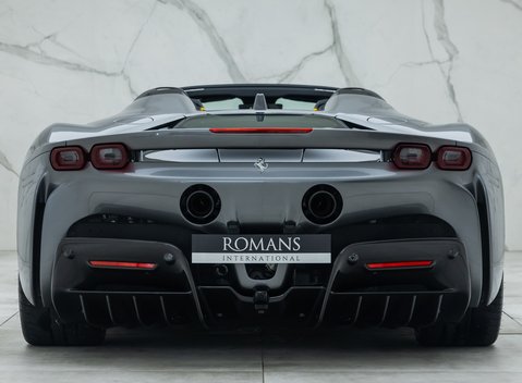 Ferrari SF90 SPIDER 11
