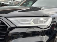 Audi Q7 TDI QUATTRO S LINE BLACK EDITION MHEV 8
