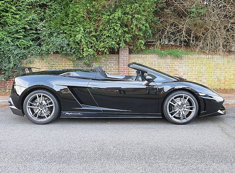 Lamborghini Gallardo LP 570-4 Performante Spyder 2