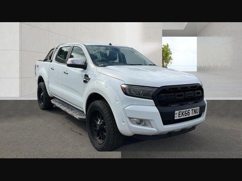 Ford Ranger 3.2 TDCi Limited 1 Pickup Double Cab 4dr Diesel Auto 4WD Euro 5 (200 ps) 1