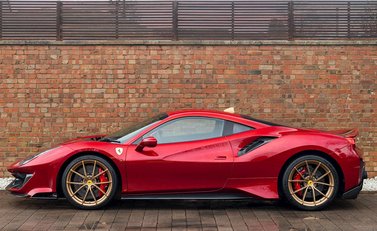 Ferrari 488 Pista 2