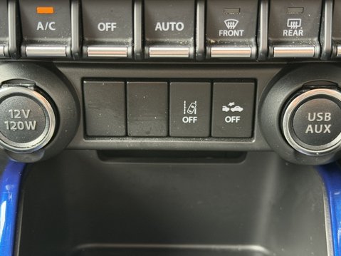 Suzuki Ignis 1.2 Dualjet 12V Hybrid SZ5 5dr 29