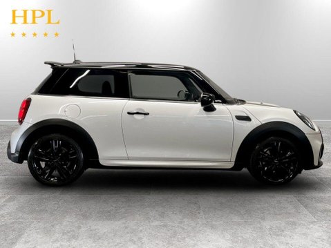 Mini Hatch 1.5 Cooper Sport Hatchback 3dr Petrol Steptronic Euro 6 (s/s) (136 ps) 8