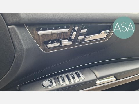 Mercedes-Benz CL 5.0 CL500 Coupe 2dr Petrol Automatic (365 g/km, 320 bhp) 11