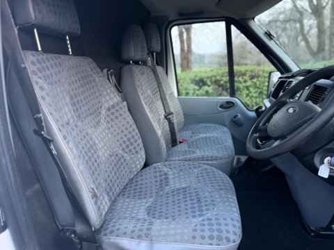 Ford Transit 2.2 TDCi 250 FWD L1 H1 5dr 5