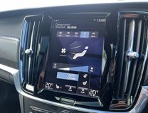 Volvo V90 2.0 D5 PowerPulse R-Design Pro Estate 5dr Diesel Auto AWD Euro 6 (235 ps) 30