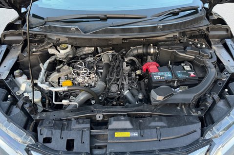 Nissan Qashqai DIG-T TEKNA PLUS DCT - ONE OWNER - DETATCHABLE TOWBAR -LOW MILEAGE  63