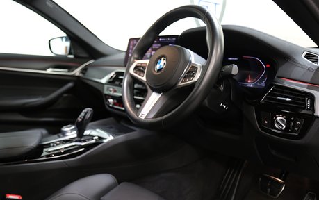 BMW 5 Series M550i xDrive - 1 Owner FBMWSH 6