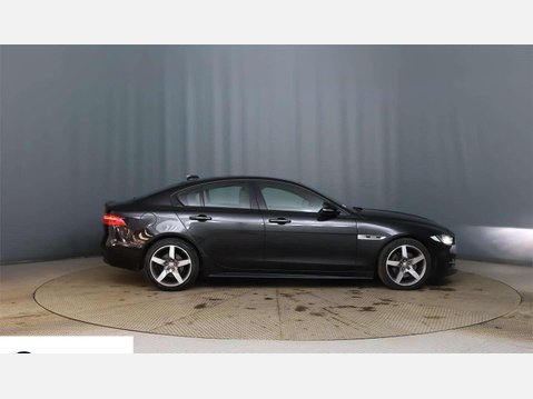 Jaguar XE 2.0d R-Sport Euro 6 (s/s) 4dr 8