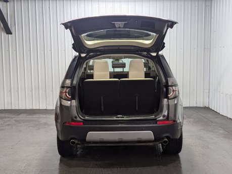 Land Rover Discovery Sport 2.0 Discovery Sport Luxury HSE TD4 Auto 4WD 5dr 44