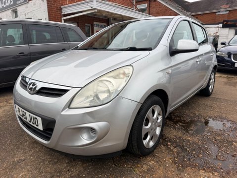 Hyundai i20 1.4 Comfort Euro 5 5dr 3
