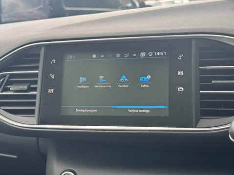 Peugeot 308 2.0 BlueHDi GT Estate 5dr Diesel EAT Euro 6 (s/s) (180 ps) 24