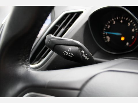 Ford C-Max TITANIUM 22