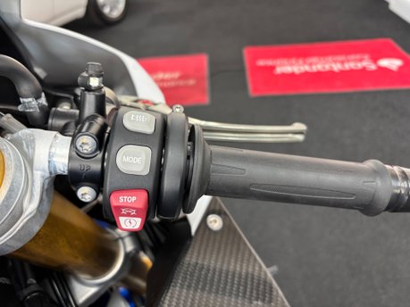 BMW HP4 1000 Super Sports Petrol Manual (193 ps) 13