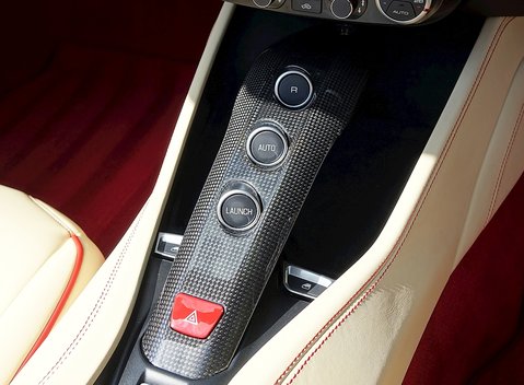 Ferrari California T 25