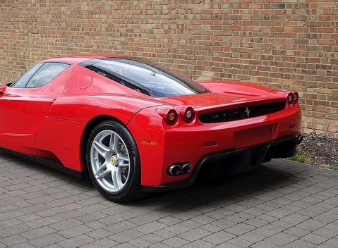 Ferrari Enzo 28