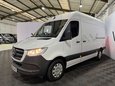 Mercedes-Benz Sprinter 2.0 Sprinter 315 Premium CDI MWB RWD 30