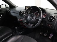 Audi A1 TFSI S LINE 5