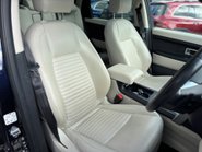 Land Rover Discovery Sport 2.0 Si4 HSE Luxury SUV 5dr Petrol Auto 4WD Euro 6 (s/s) (240 ps) 19