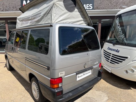 Bilbos Nektar T4 2.5 SWB 2 BERTH POP TOP CAMPER VAN 3