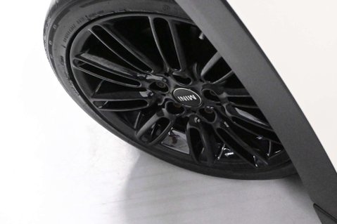 Mini Hatch 1.5 Cooper Auto 5dr 51