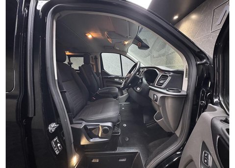 Ford Transit Custom 2.0 300 EcoBlue Limited Crew Van Double Cab 5dr Diesel Auto L2 H1 Euro 6 (s 34