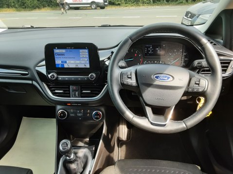 Ford Fiesta ZETEC 12