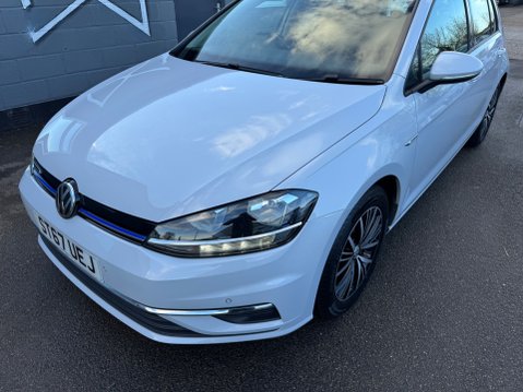 Volkswagen Golf SE NAVIGATION TSI EVO 14