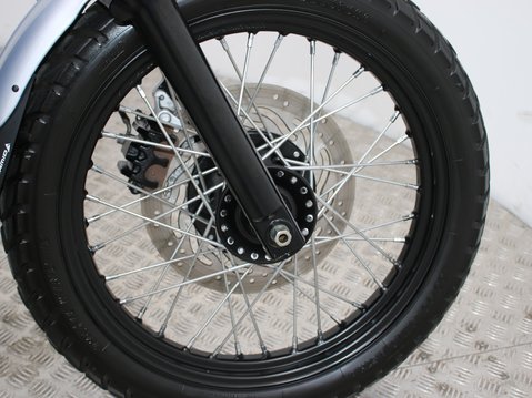 Triumph Scrambler BONNEVILLE SCRAMBLER 865 17