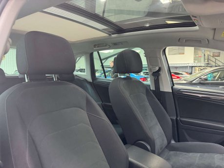 Volkswagen Tiguan 2.0 Tiguan SEL TDI 4Motion Semi-Auto 4WD 5dr 52