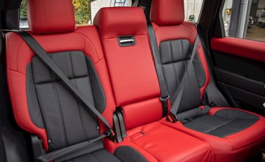 Land Rover Range Rover Sport 3.0 SDV6 Autobiography Dynamic 12