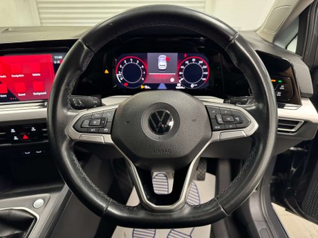 Volkswagen Golf 1.5 Golf Life TSi 5dr 12