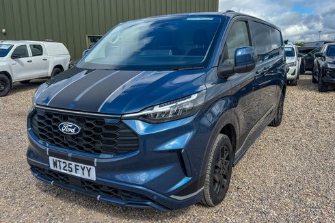 Ford Transit Custom AUTO LWB L2H1 Low Roof Sport 320 Air Con SELECT