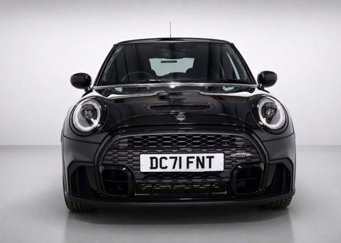Mini Hatch 2.0 Cooper S Sport Auto 3dr 5