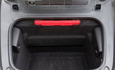 Porsche 911 (991.2) GT3 RS Weissach 35