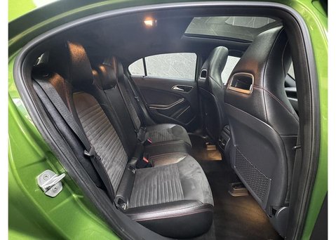 Mercedes-Benz A Class 1.5 A180d AMG Line (Premium Plus) Hatchback 5dr Diesel 7G-DCT Euro 6 (s/s) 42